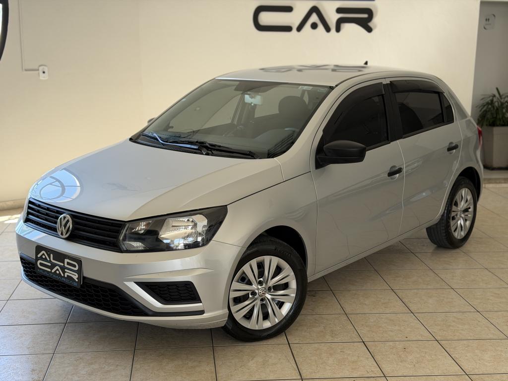 VOLKSWAGEN Gol