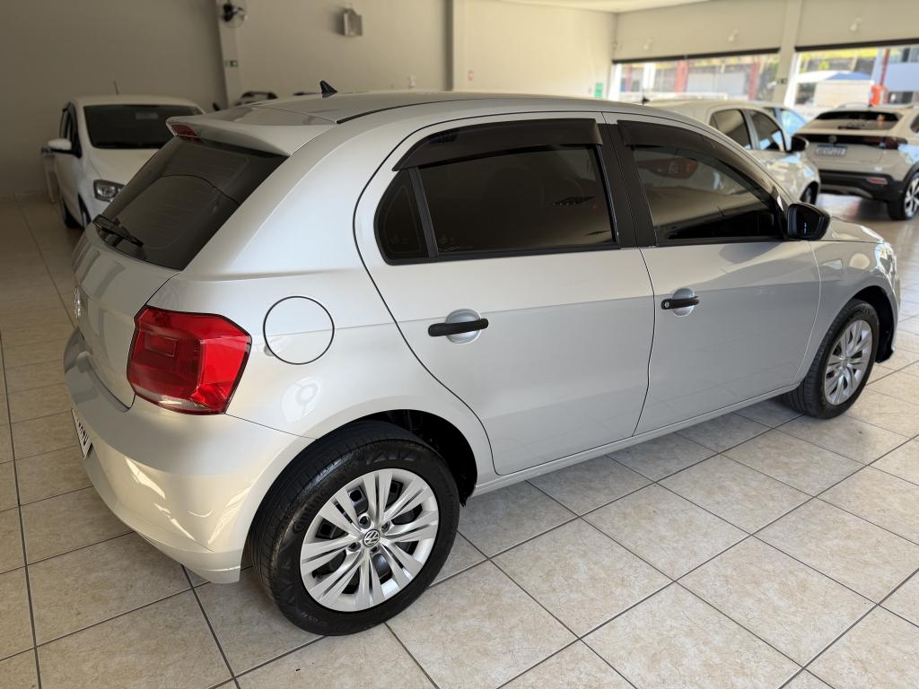 VOLKSWAGEN Gol - Foto