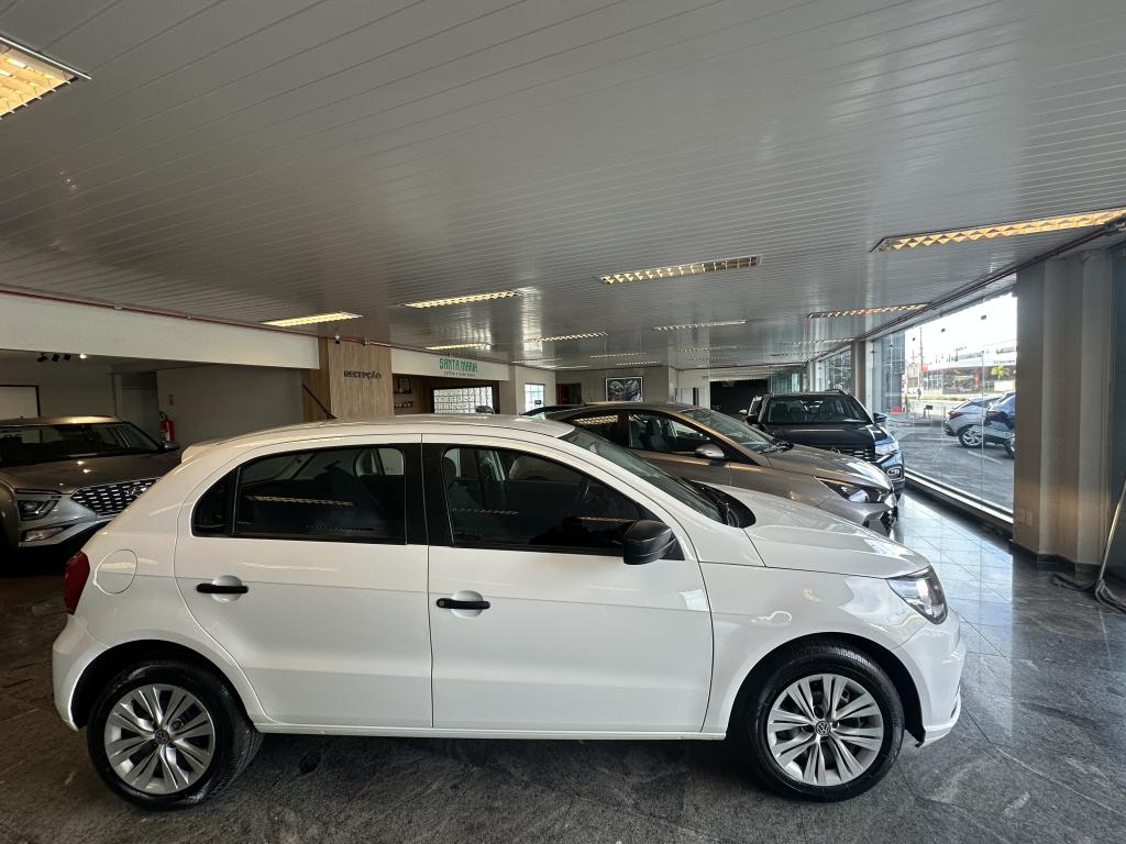 VOLKSWAGEN Gol - Foto