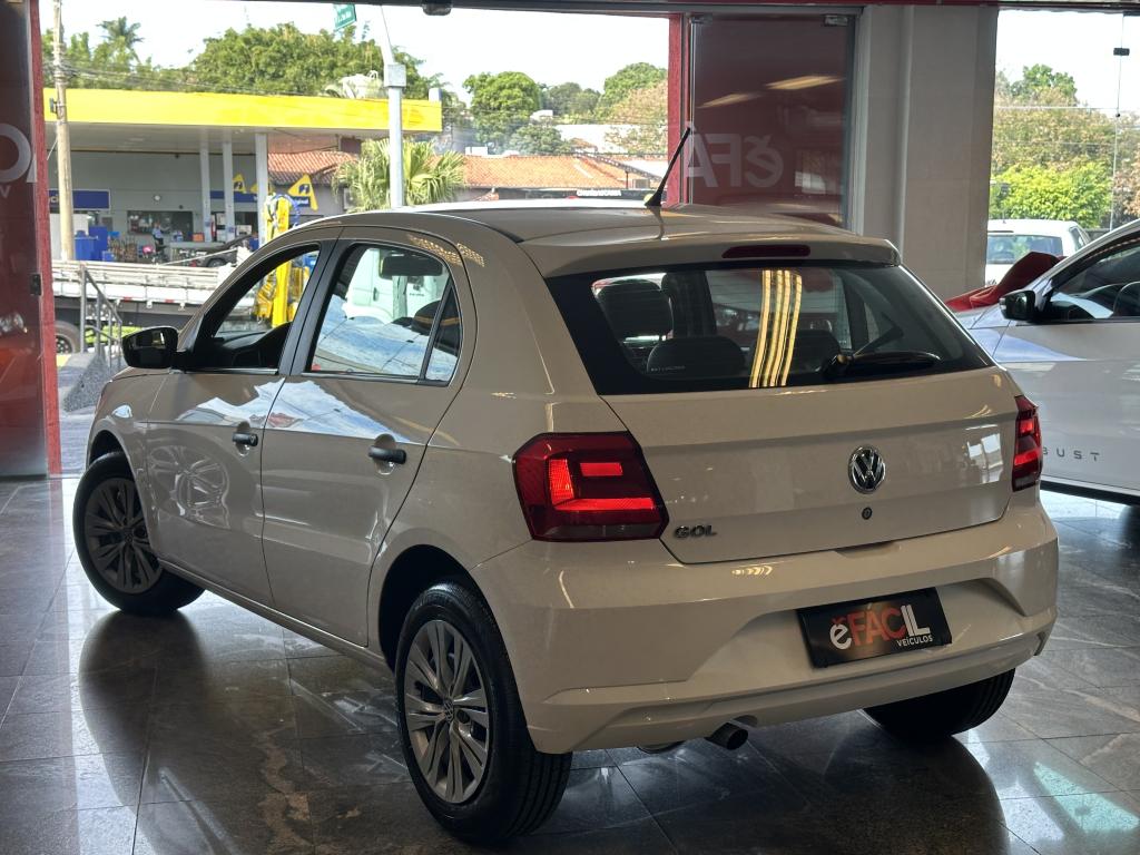 VOLKSWAGEN Gol - Foto