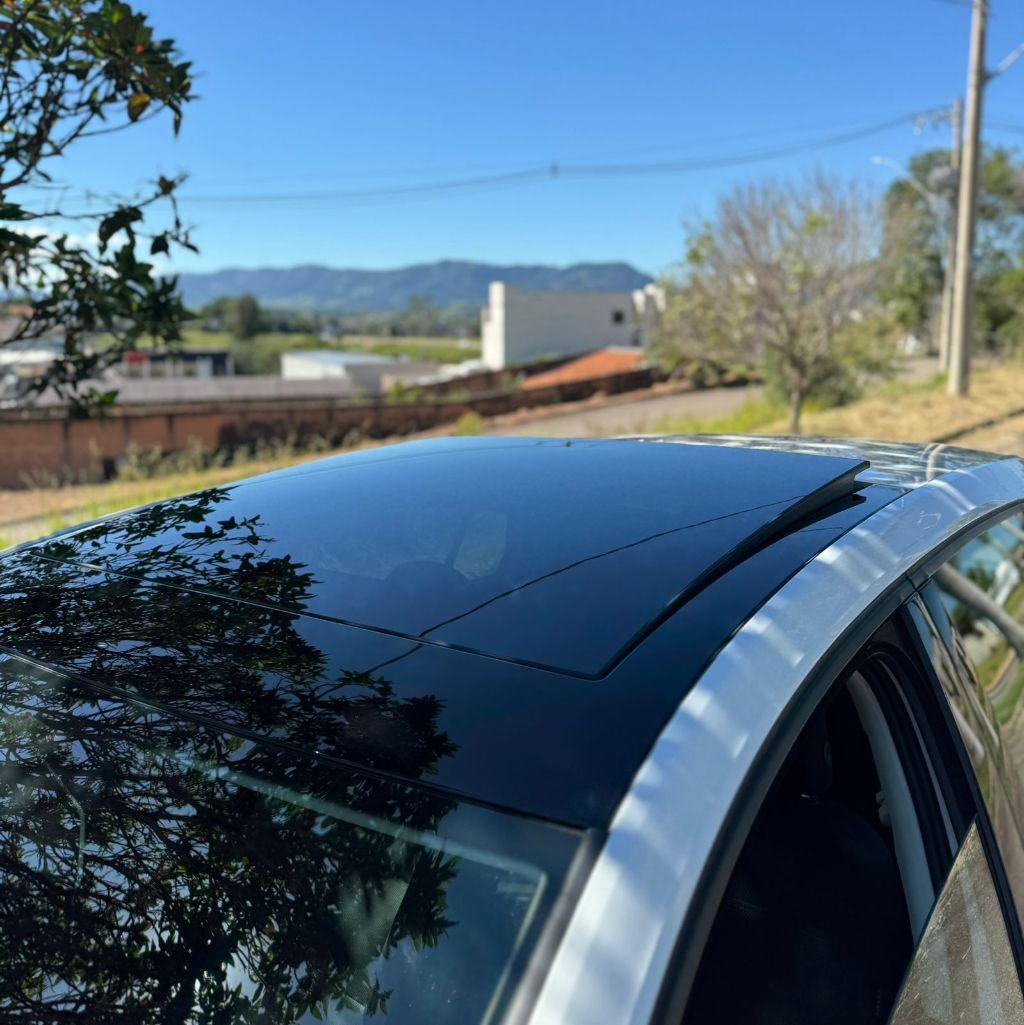 VOLKSWAGEN Golf - Foto