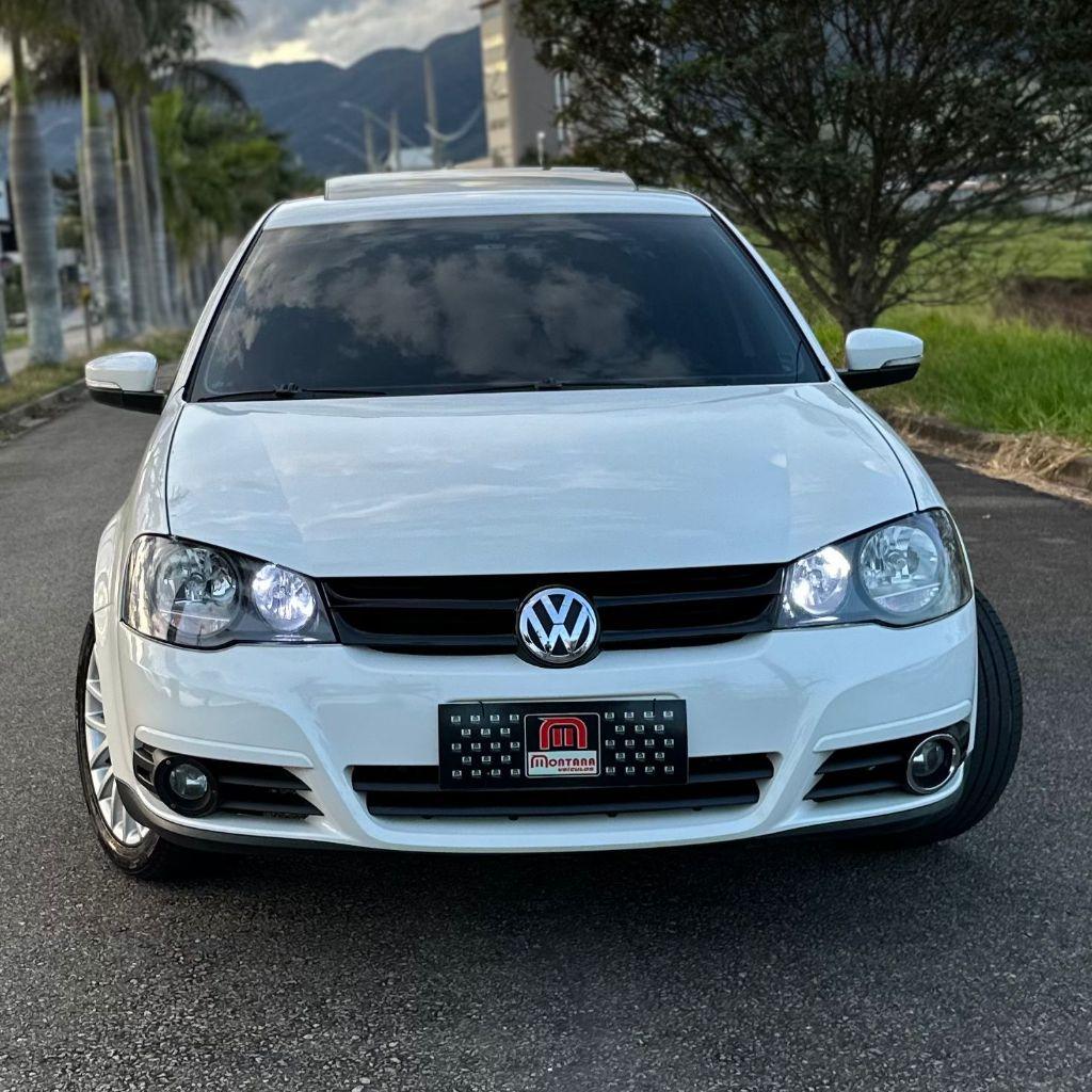 VOLKSWAGEN Golf - Foto