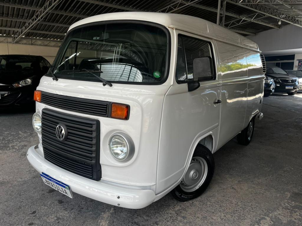 VOLKSWAGEN Kombi - Foto