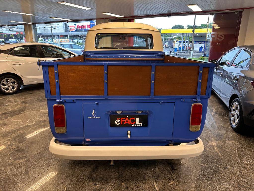 VOLKSWAGEN Kombi - Foto