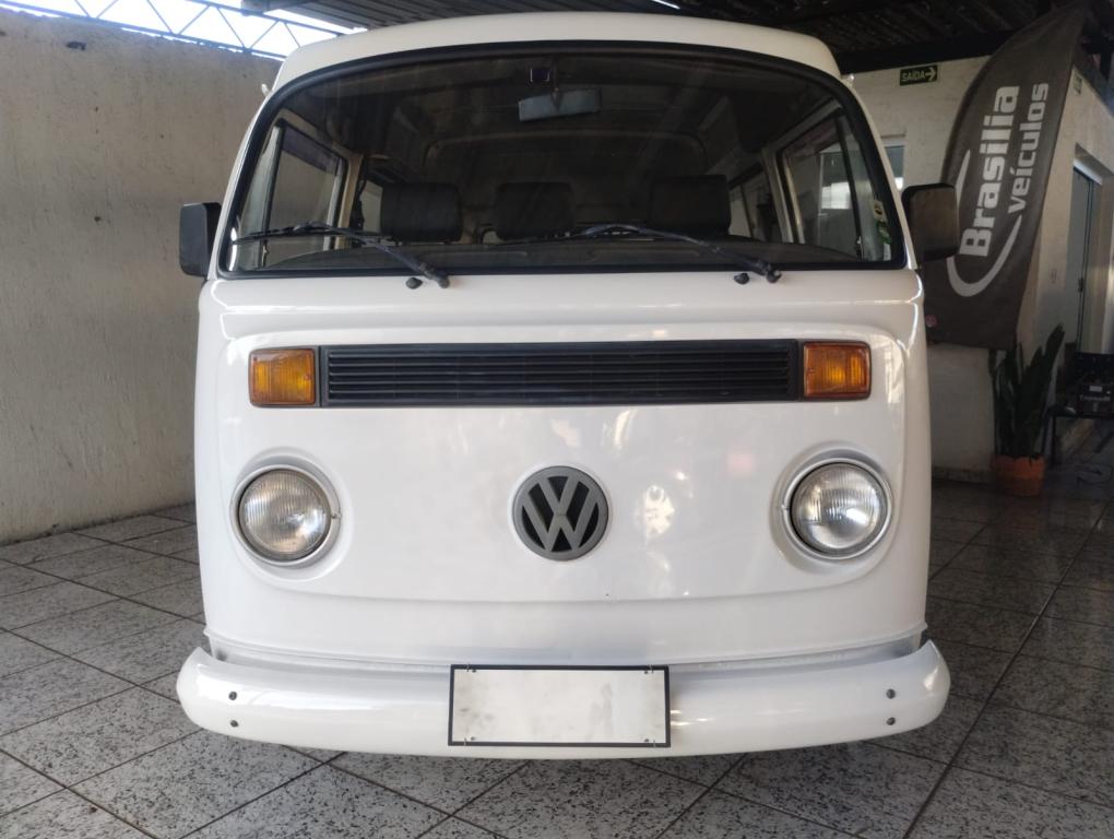 VOLKSWAGEN Kombi - Foto