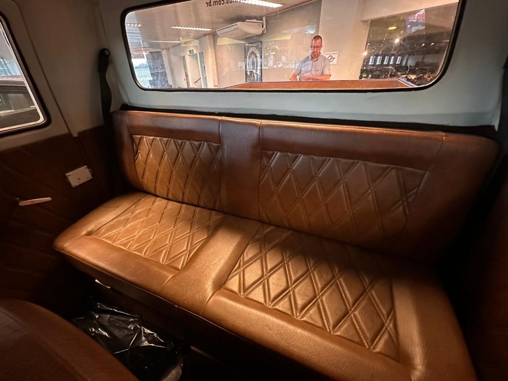 VOLKSWAGEN Kombi - Foto