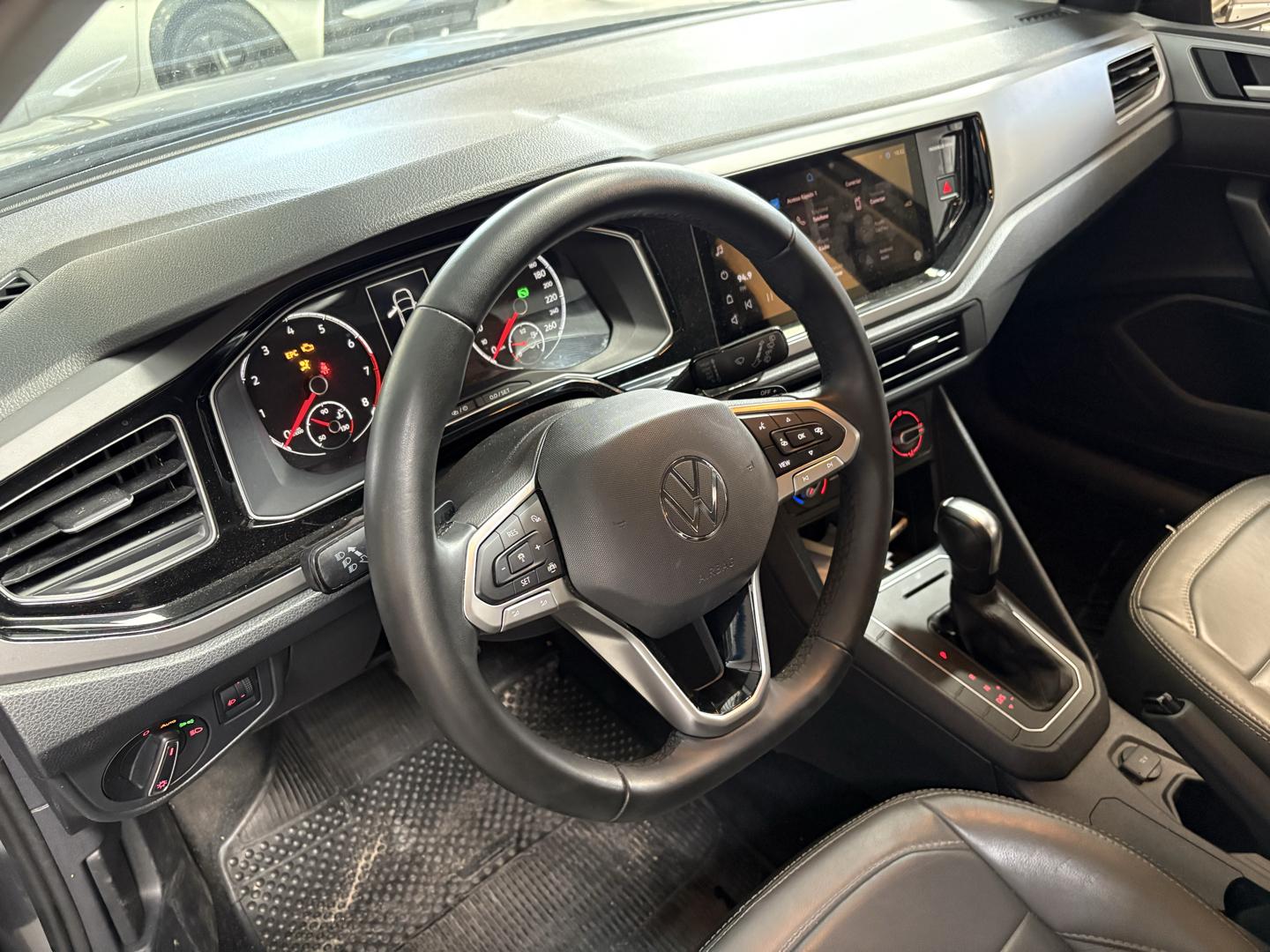 VOLKSWAGEN Nivus - Foto