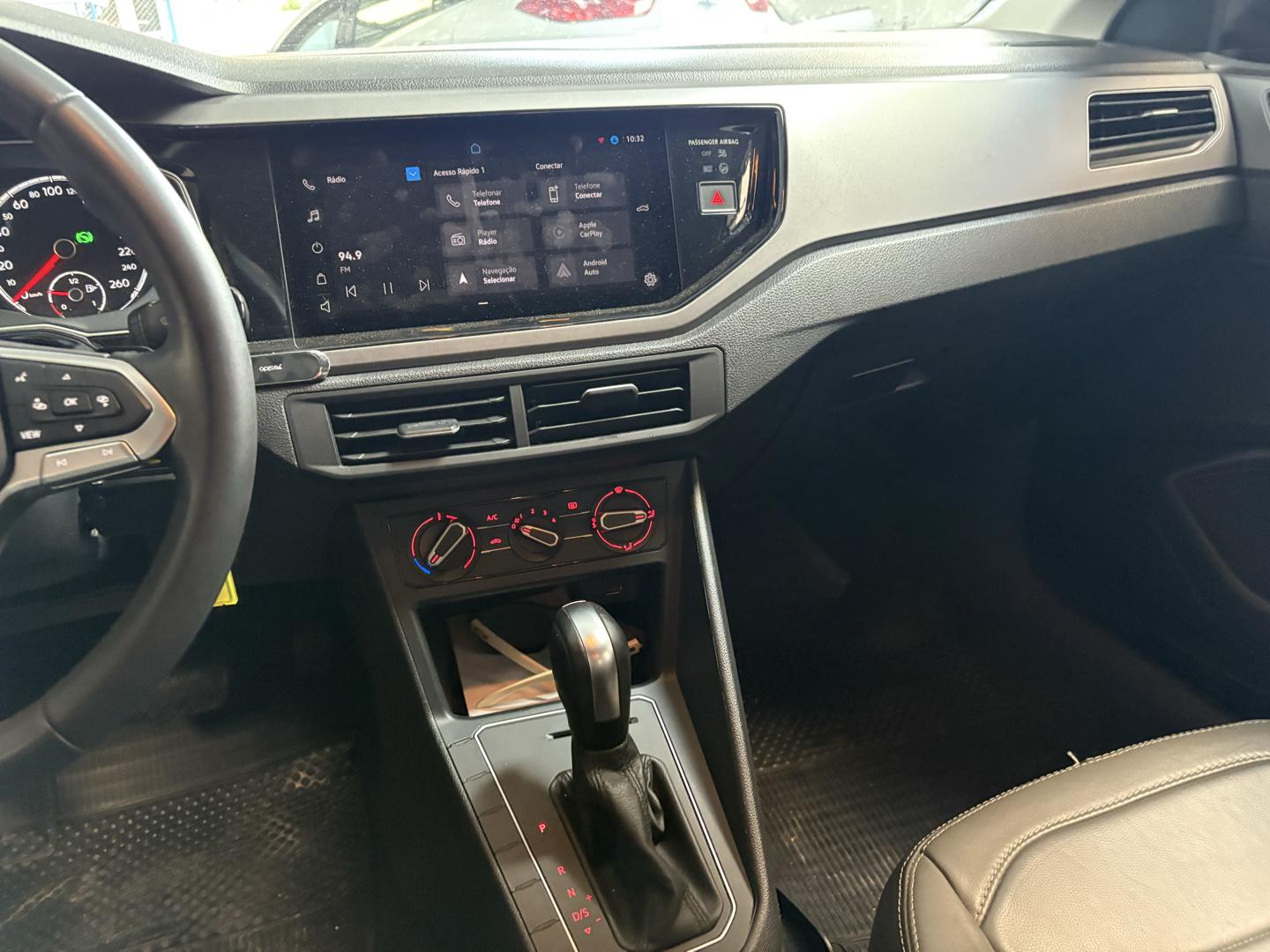 VOLKSWAGEN Nivus - Miniatura