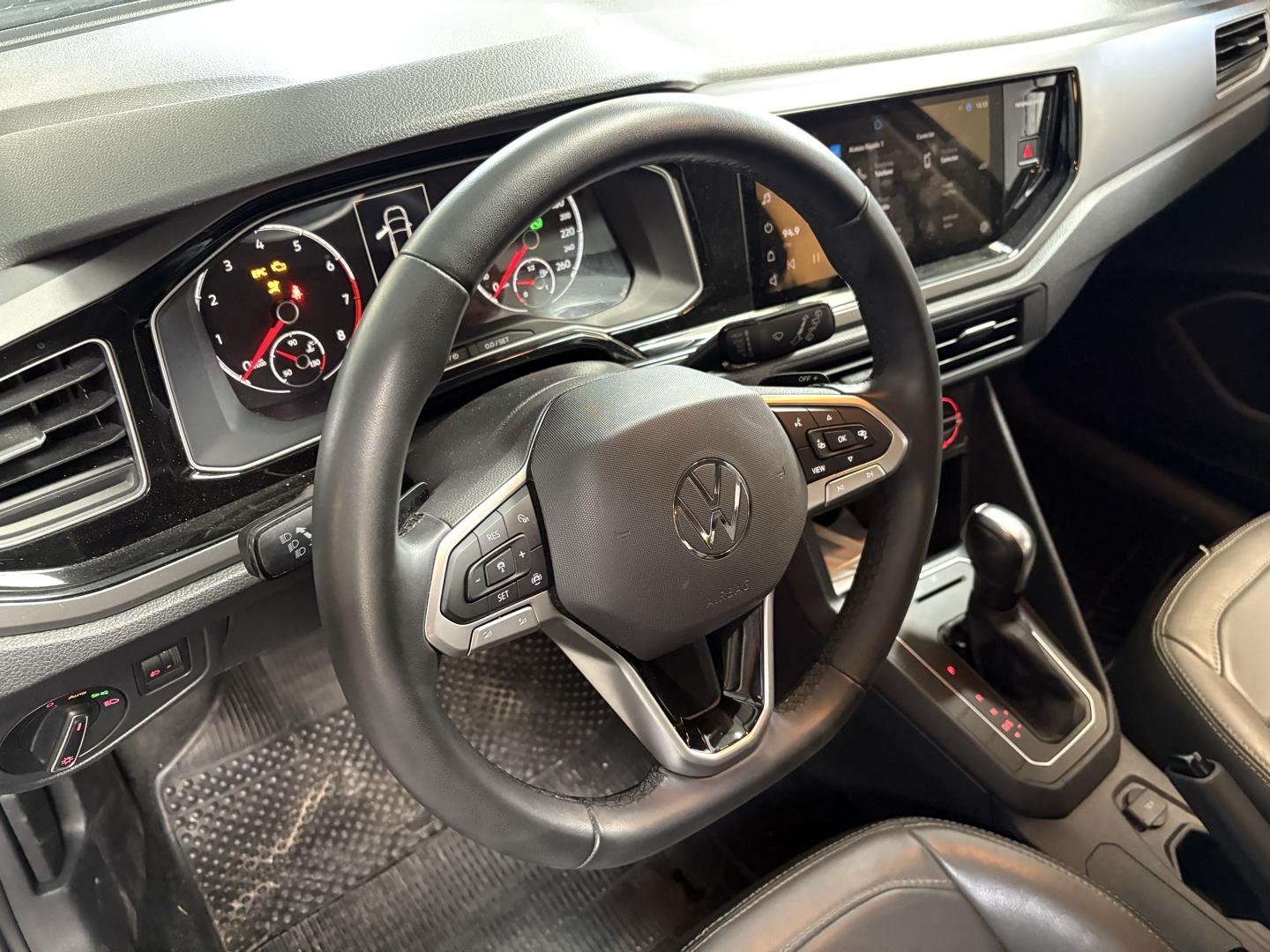 VOLKSWAGEN Nivus - Foto