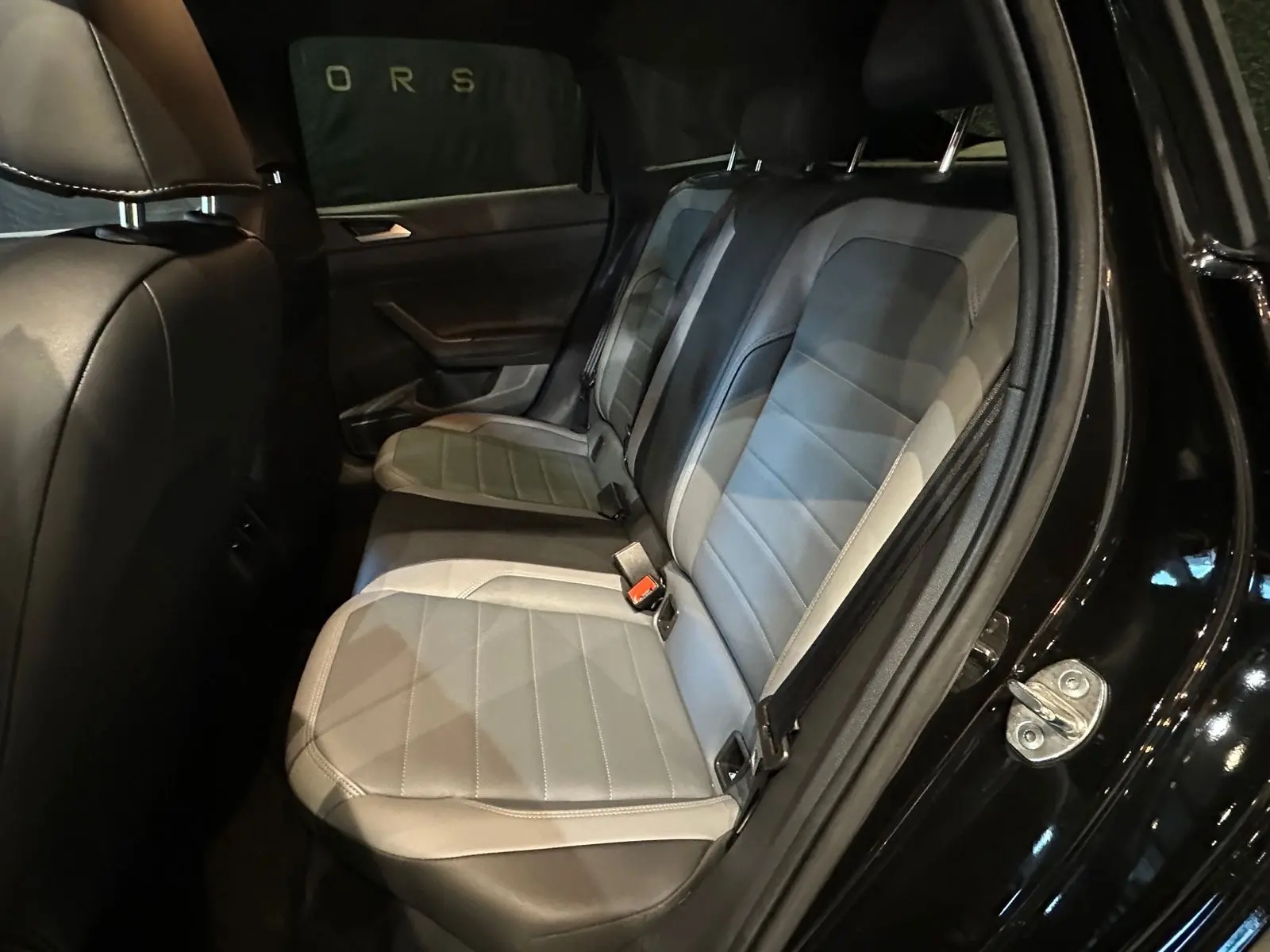 VOLKSWAGEN Nivus - Foto