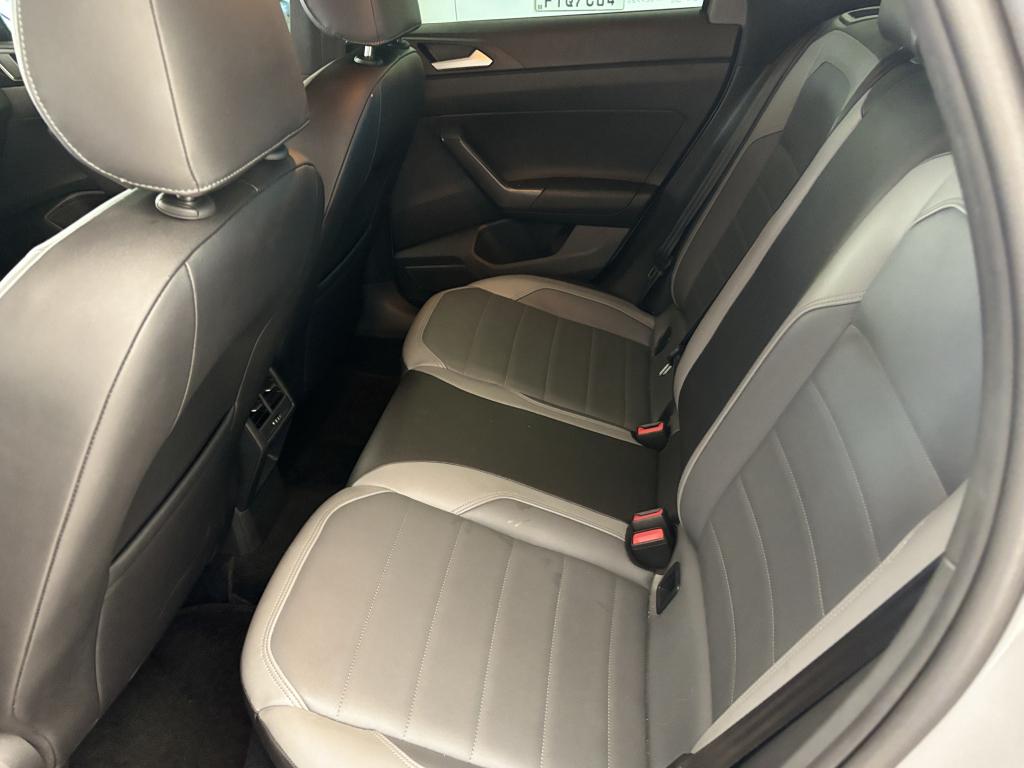 VOLKSWAGEN Nivus - Foto