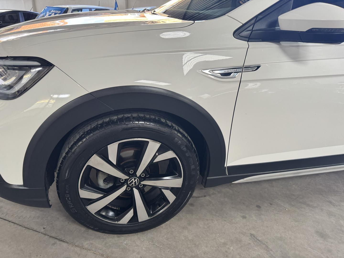 VOLKSWAGEN Nivus - Foto