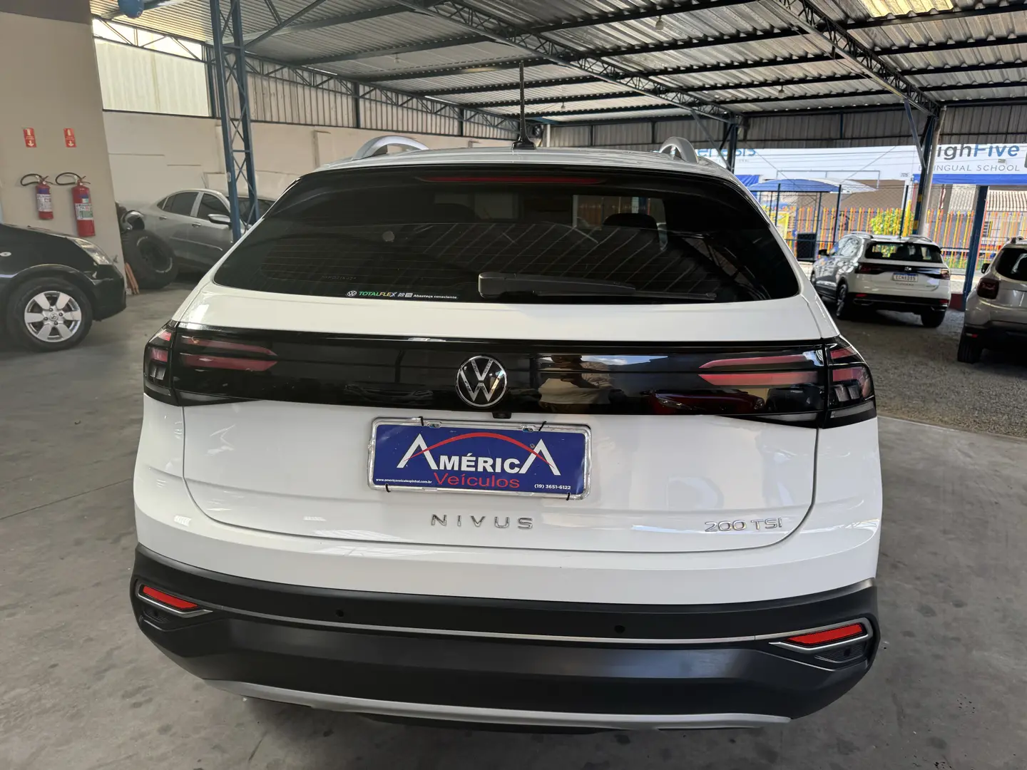 VOLKSWAGEN Nivus - Foto