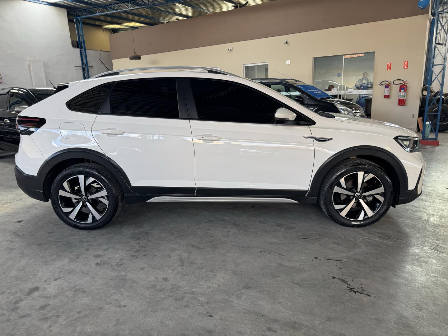 VOLKSWAGEN Nivus - Foto