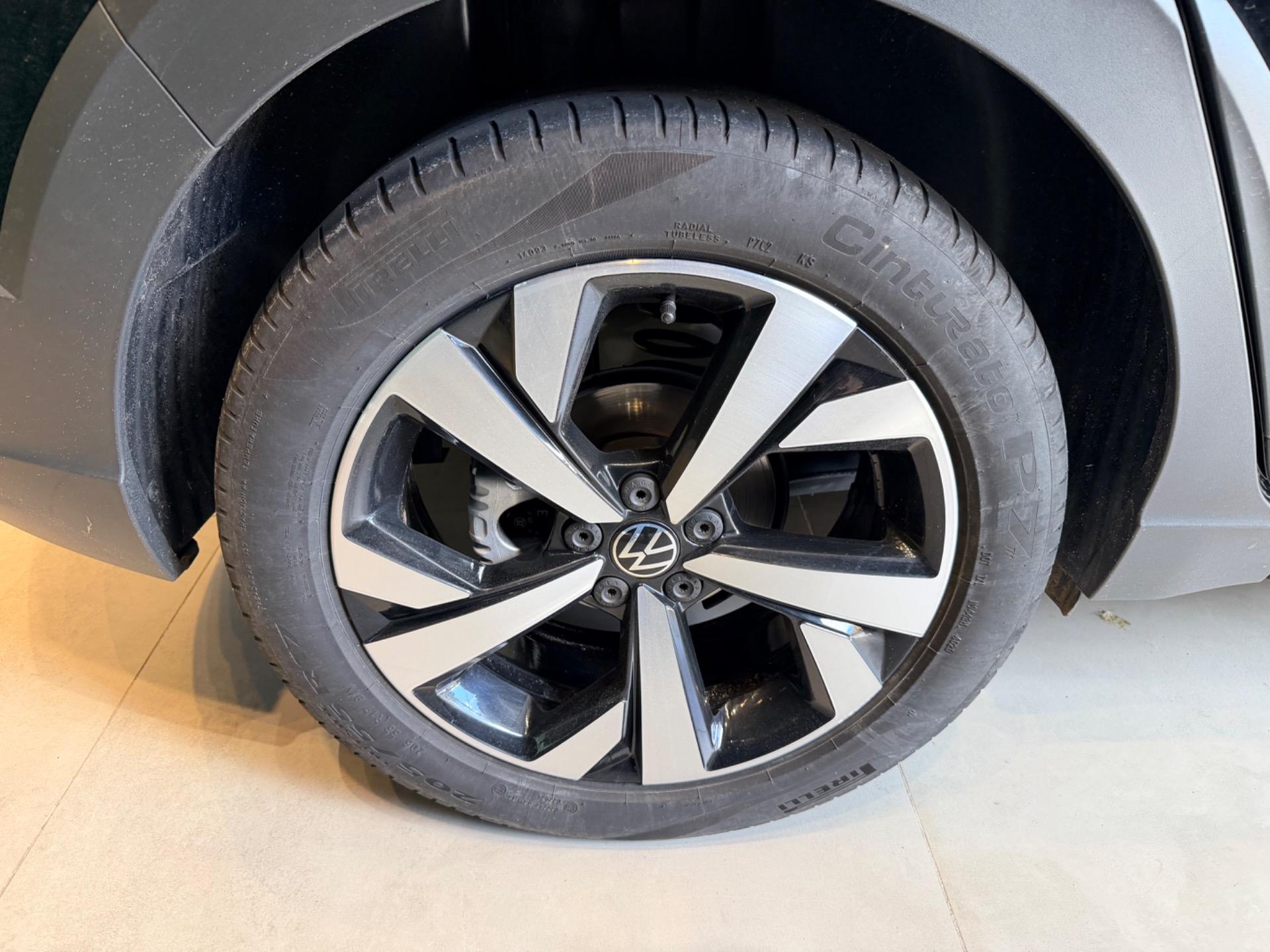 VOLKSWAGEN Nivus - Foto