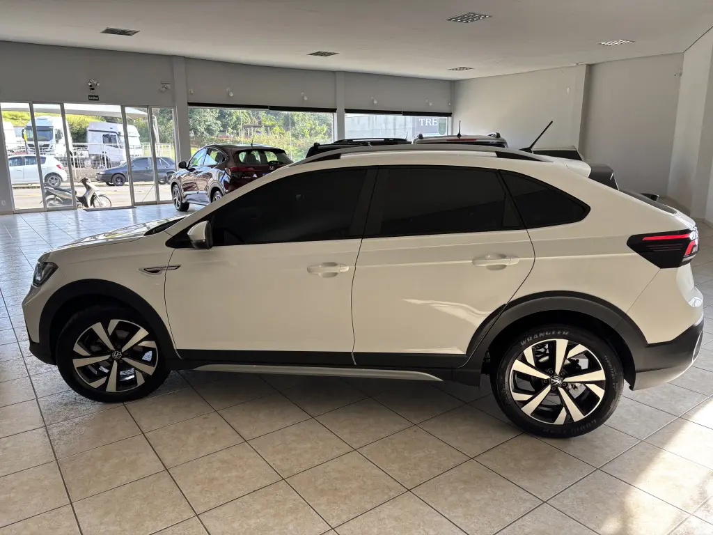 VOLKSWAGEN Nivus - Foto