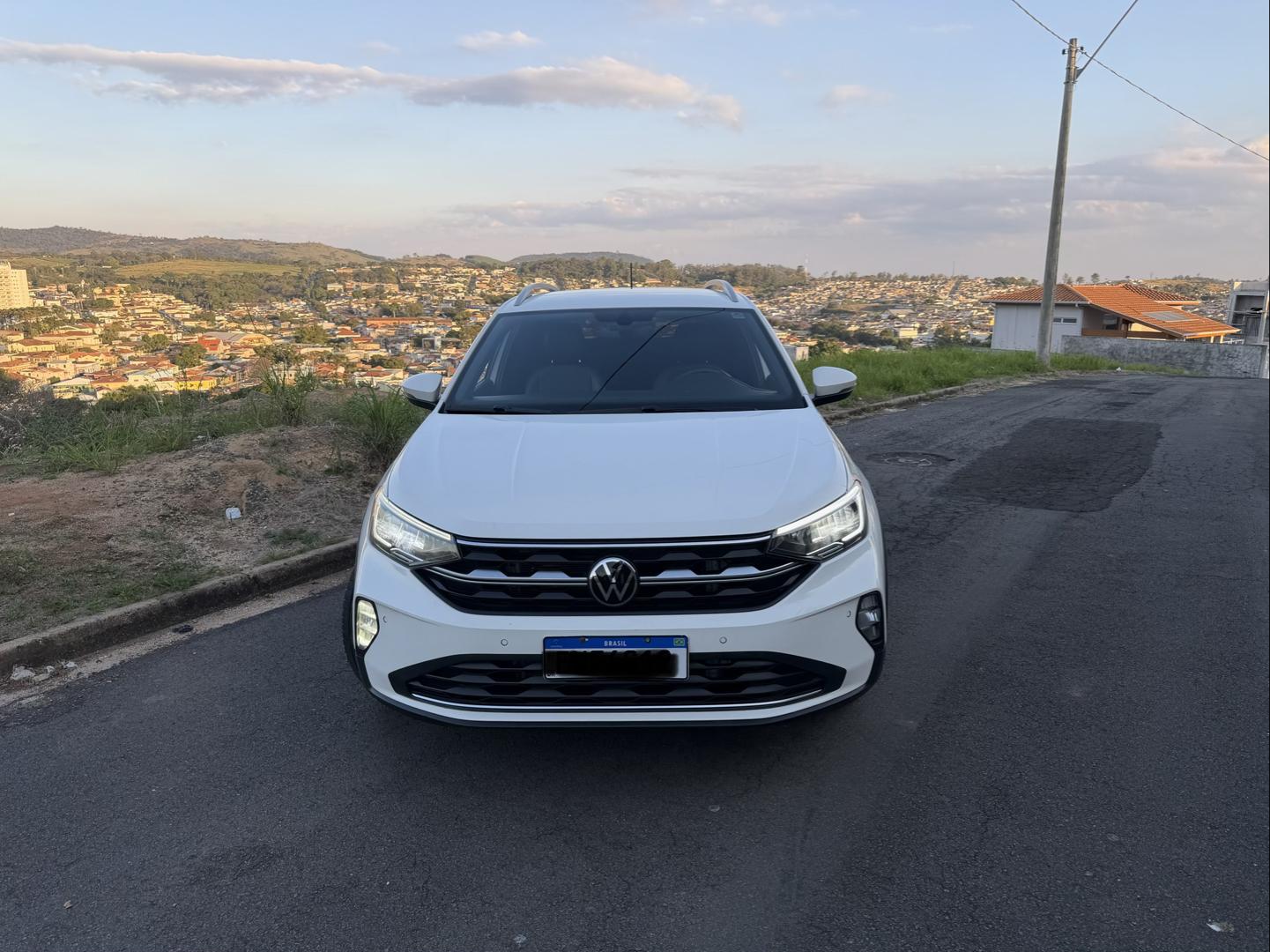 VOLKSWAGEN Nivus - Foto