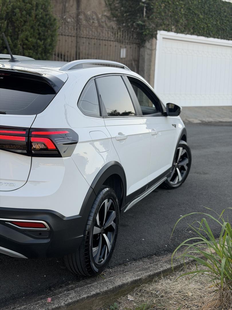 VOLKSWAGEN Nivus - Foto