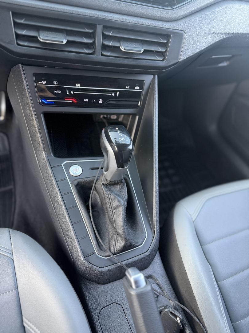 VOLKSWAGEN Nivus - Foto