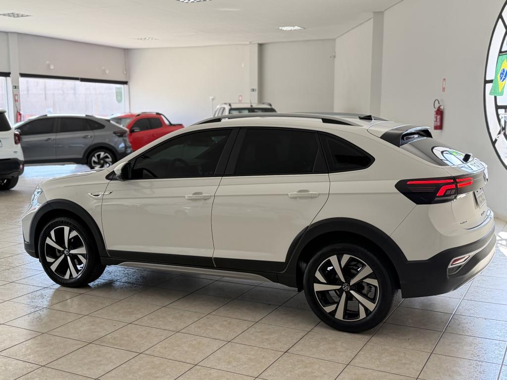 VOLKSWAGEN Nivus - Foto