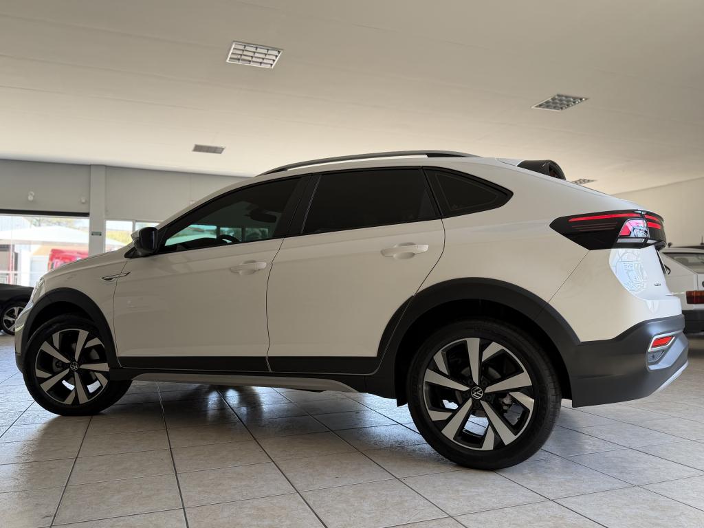 VOLKSWAGEN Nivus - Foto