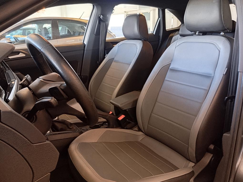 VOLKSWAGEN Nivus - Foto