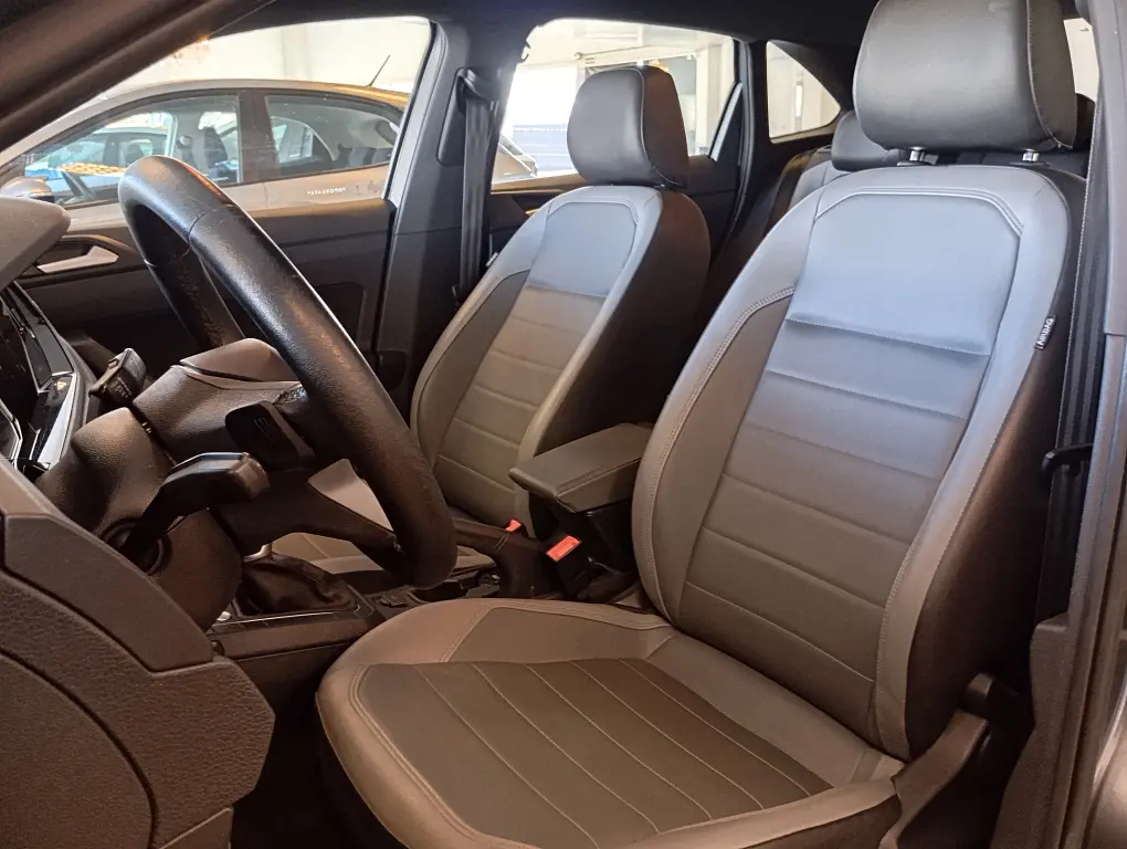 VOLKSWAGEN Nivus - Foto
