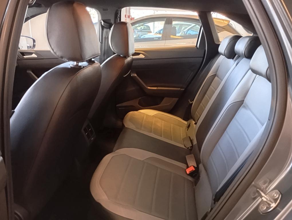 VOLKSWAGEN Nivus - Foto