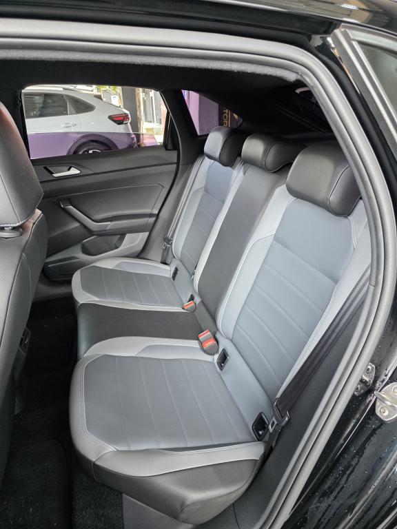 VOLKSWAGEN Nivus - Foto