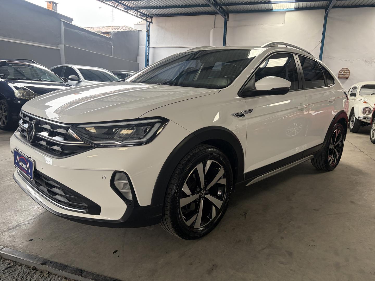 VOLKSWAGEN Nivus