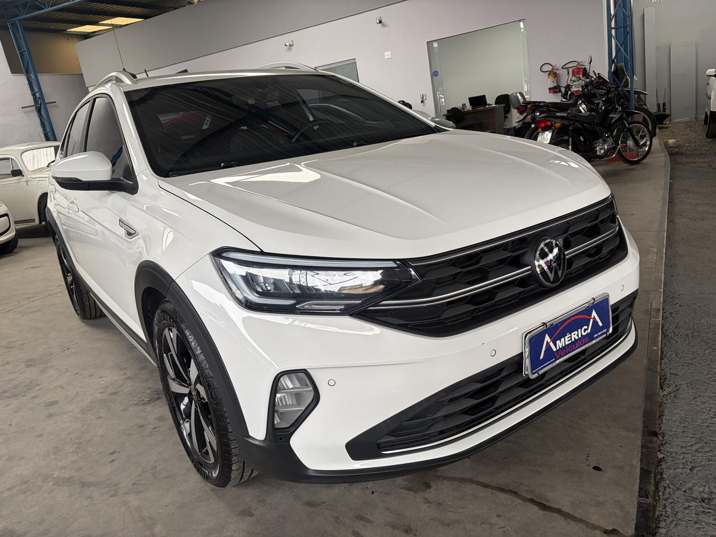 VOLKSWAGEN Nivus - Foto