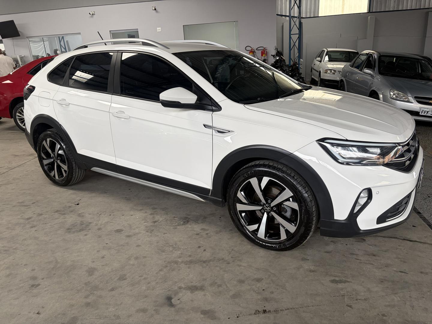 VOLKSWAGEN Nivus - Foto