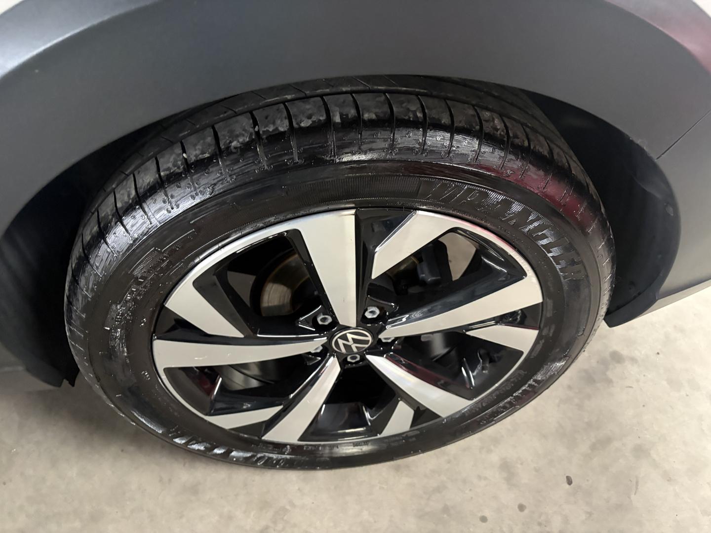 VOLKSWAGEN Nivus - Foto