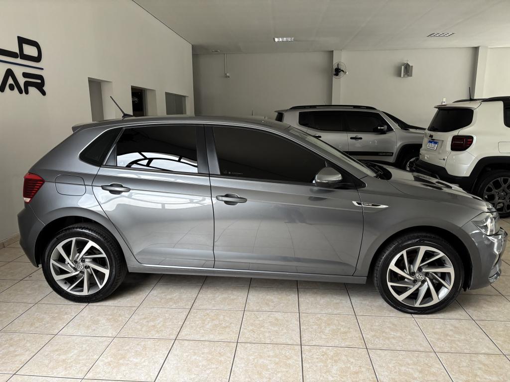 VOLKSWAGEN Polo Hatch - Foto