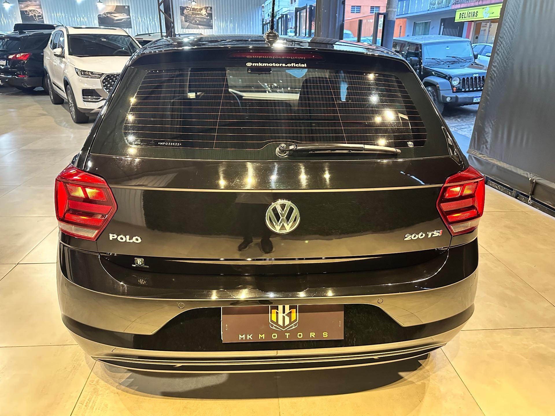 VOLKSWAGEN Polo Hatch - Foto