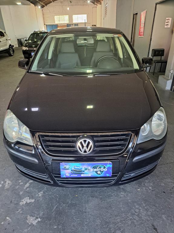 VOLKSWAGEN Polo Hatch - Foto