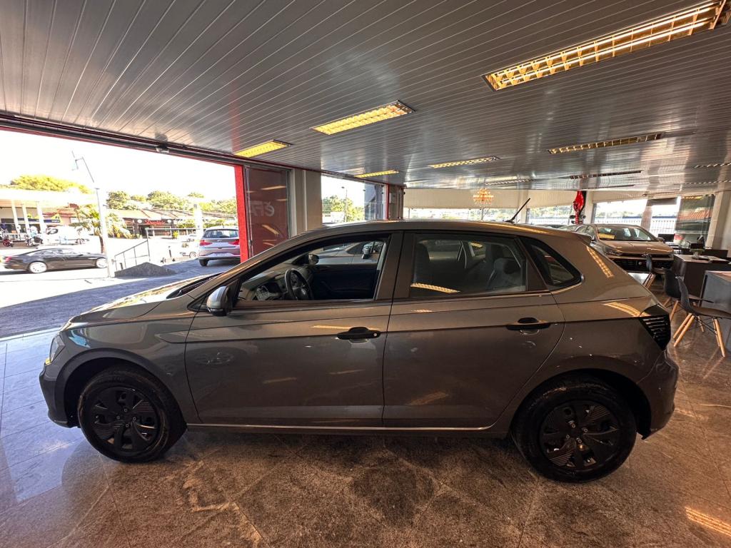 VOLKSWAGEN Polo Hatch - Foto