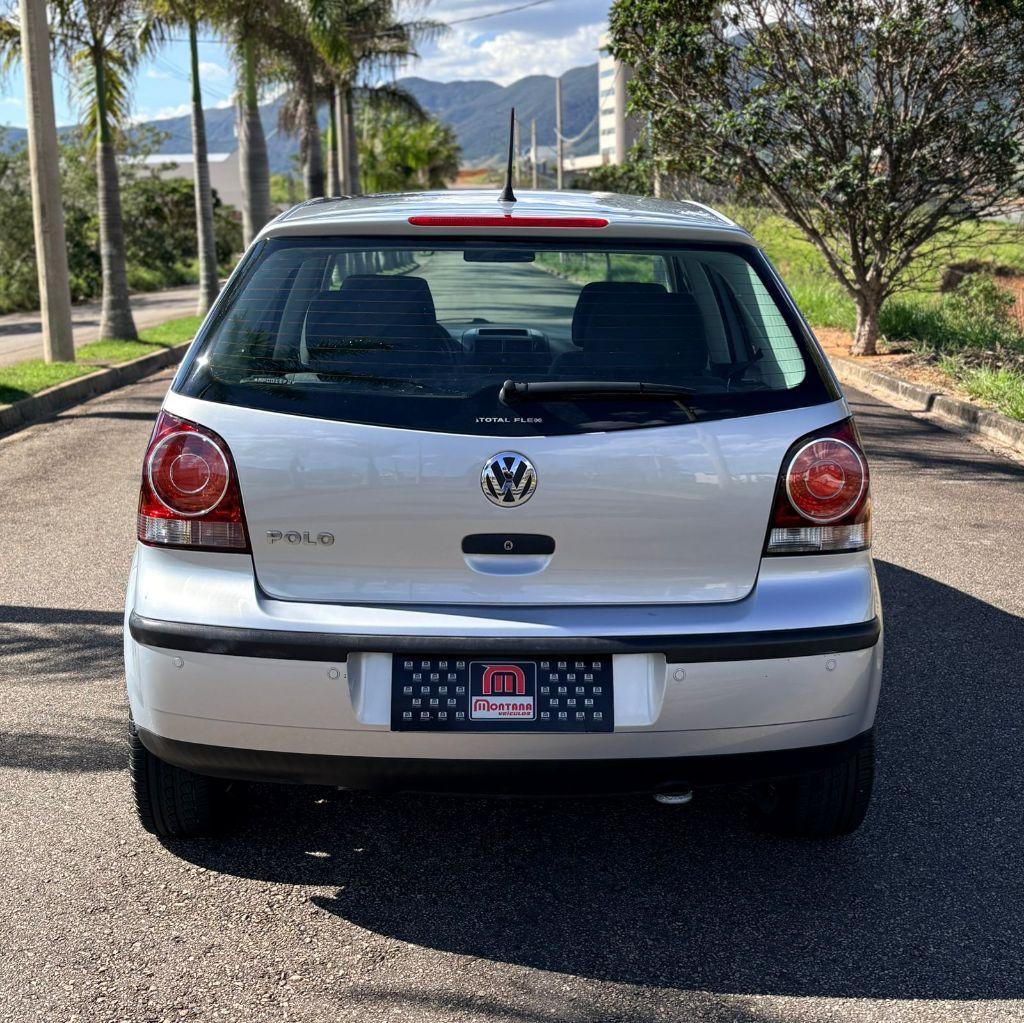 VOLKSWAGEN Polo Hatch - Foto