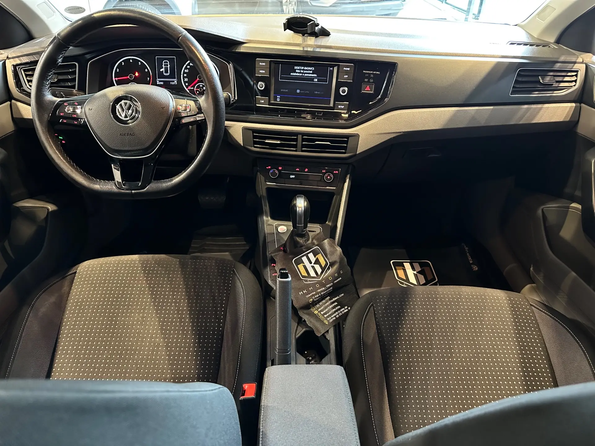 VOLKSWAGEN Polo Hatch - Foto