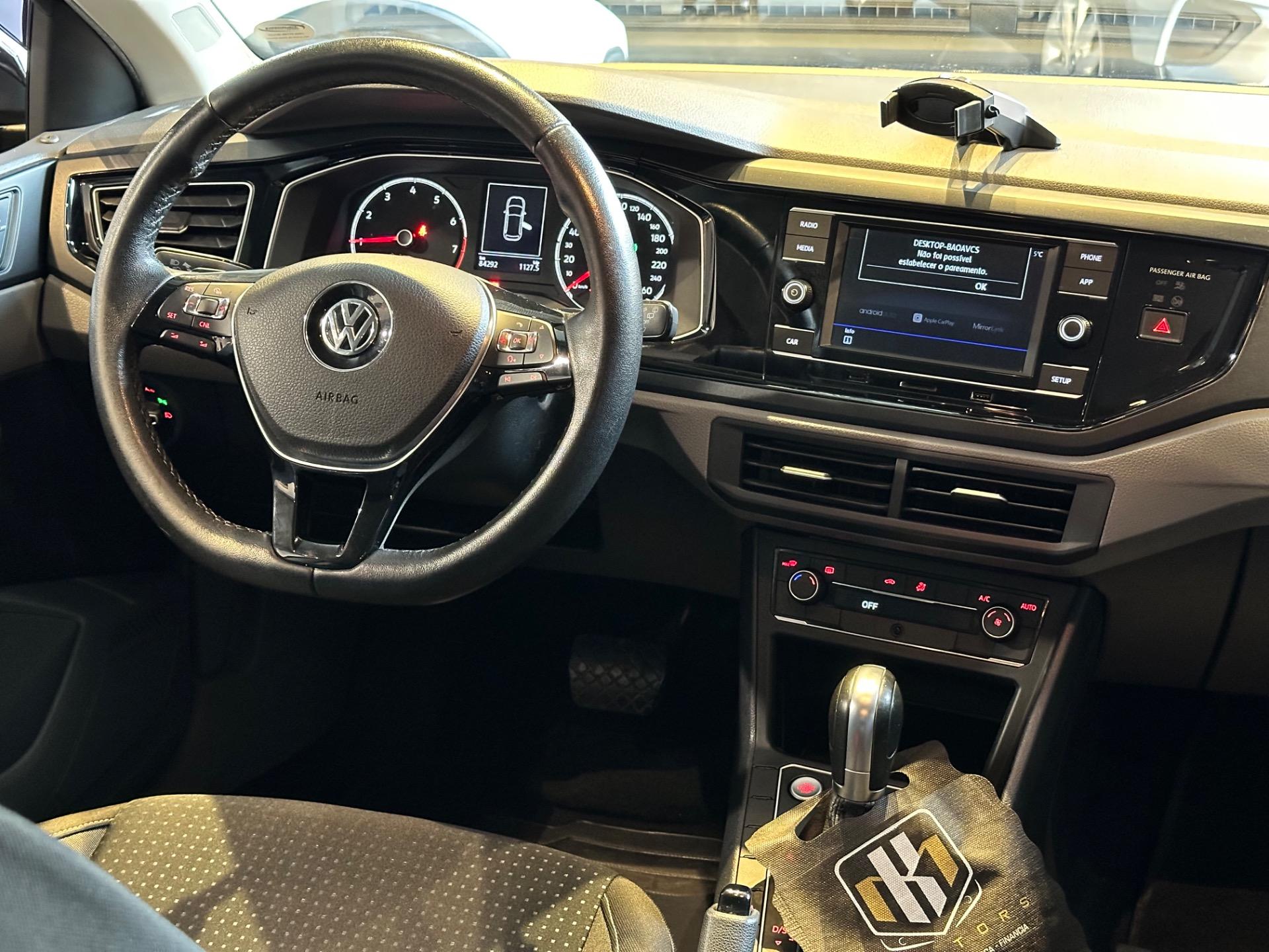 VOLKSWAGEN Polo Hatch - Foto