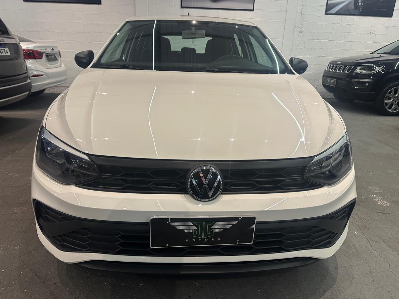 VOLKSWAGEN Polo Hatch - Foto