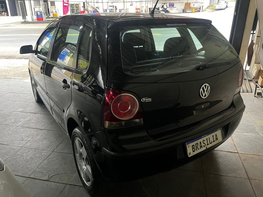 VOLKSWAGEN Polo Hatch - Foto