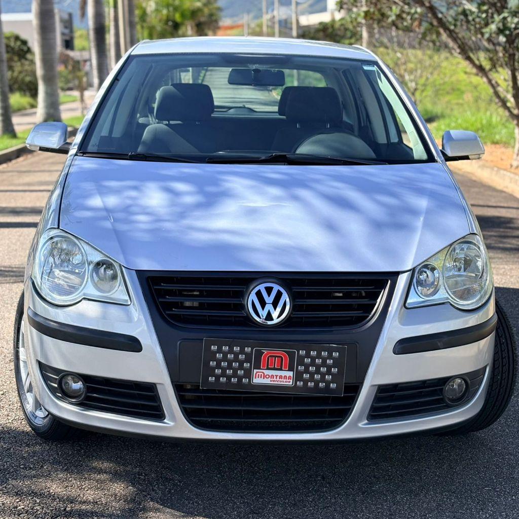 VOLKSWAGEN Polo Hatch - Foto