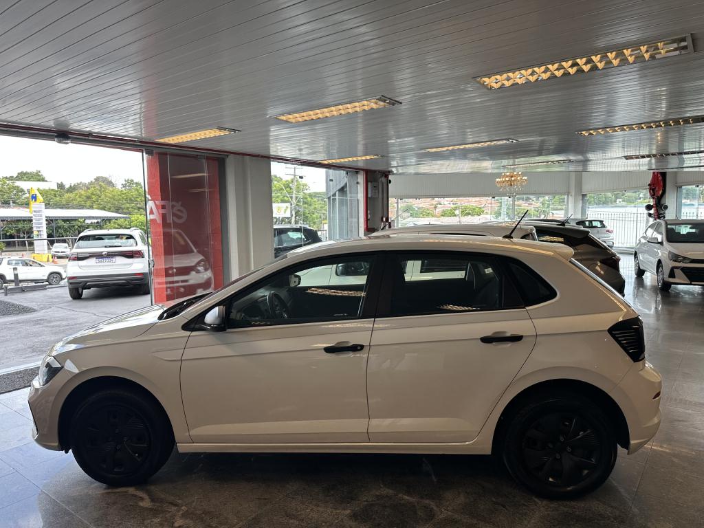VOLKSWAGEN Polo Hatch - Foto
