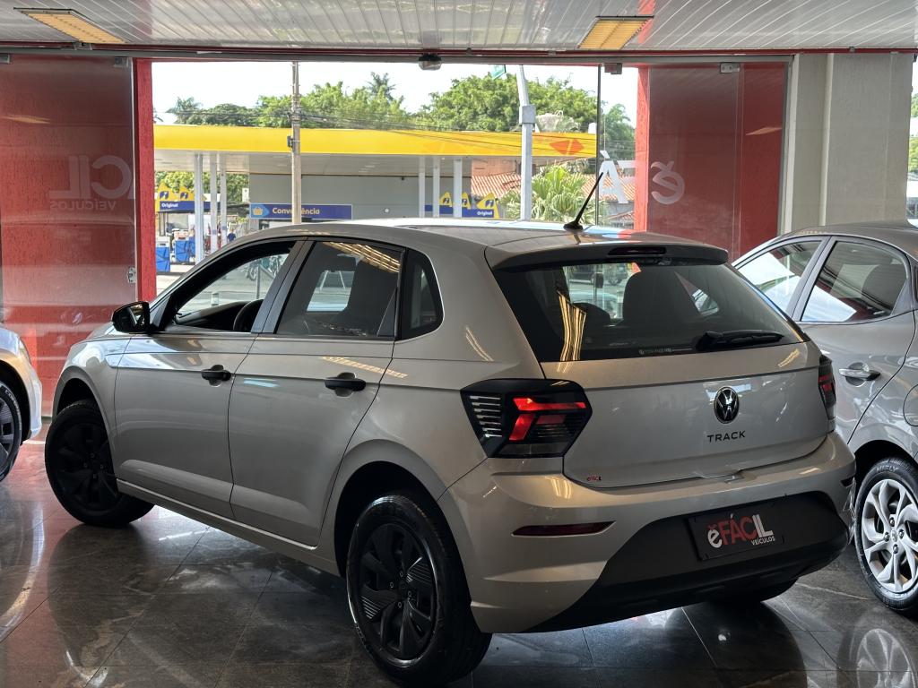 VOLKSWAGEN Polo Hatch - Foto