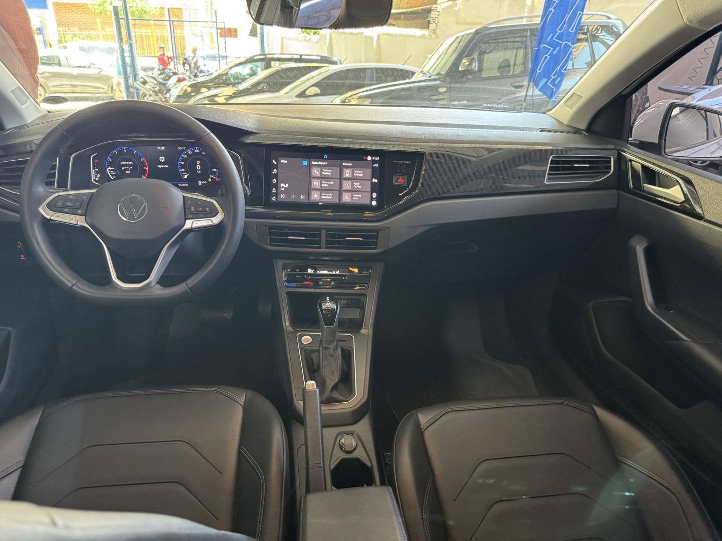 VOLKSWAGEN Polo Hatch - Foto