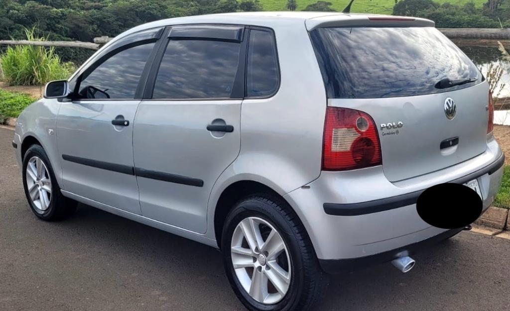 VOLKSWAGEN Polo Hatch - Foto