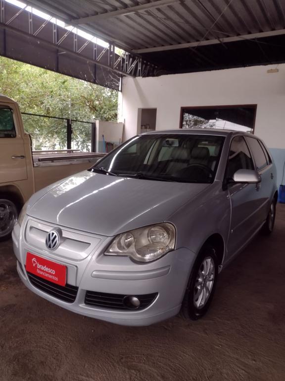 VOLKSWAGEN Polo Hatch - Foto