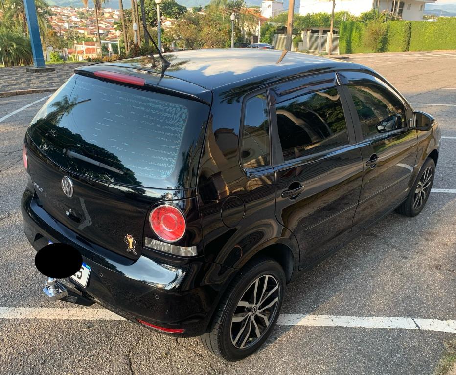 VOLKSWAGEN Polo Hatch - Foto