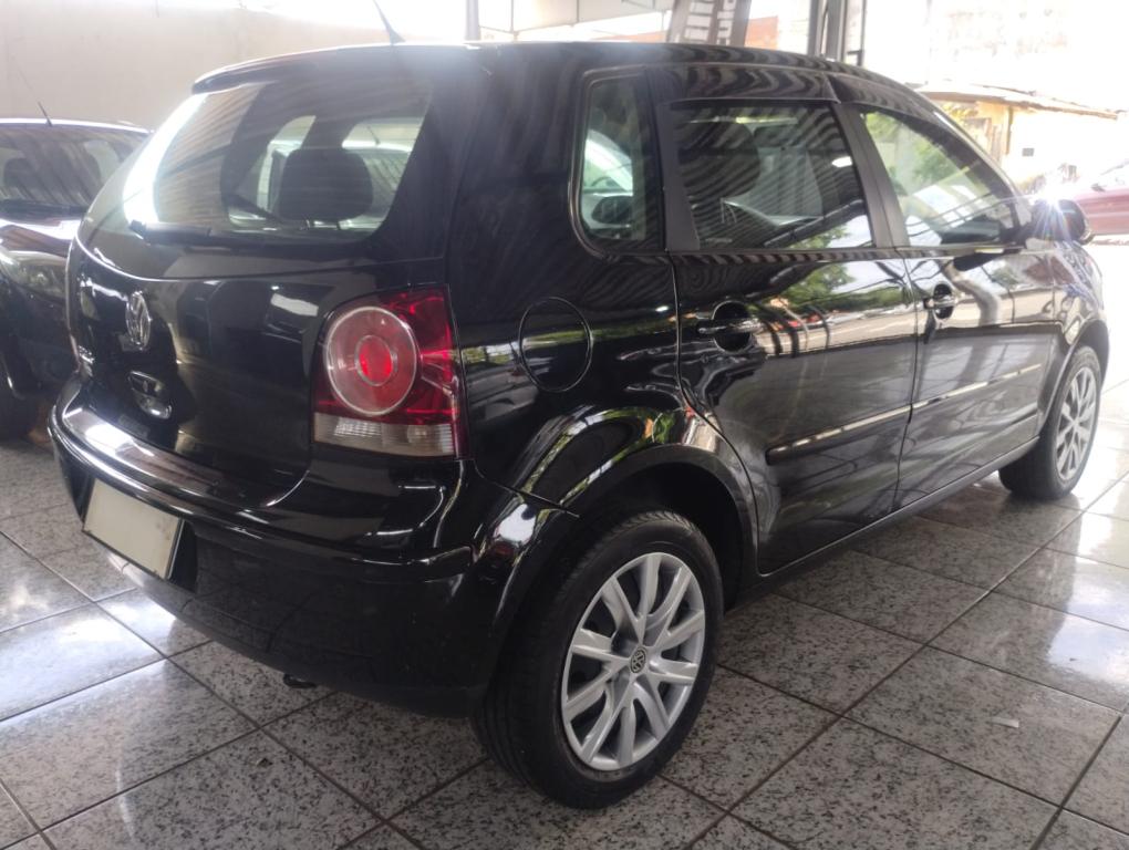 VOLKSWAGEN Polo Hatch - Foto